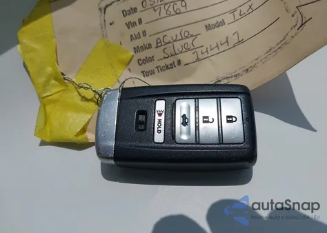 2017 Acura Tlx из США, поврежденный, VIN 19UUB1F3XHA007869